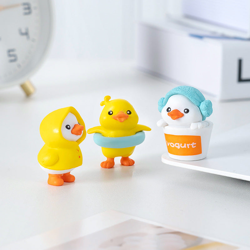 Raincoat Duck Blind Bag Ornament – Cute Guitar Yellow Duck DIY Desk & Car Decor